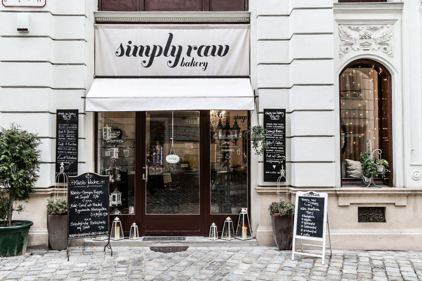 A photo of simply raw bakery