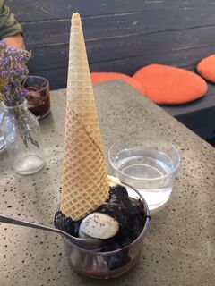 A photo of Luicella‘s Ice Cream, Lange Reihe