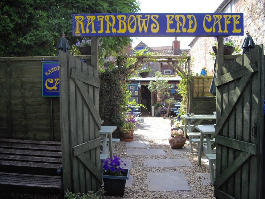 Rainbows End Cafe