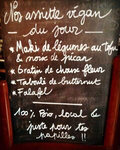 A menu of Au Nouveau Monde