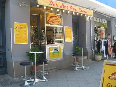 A photo of Der Hot Dog Laden