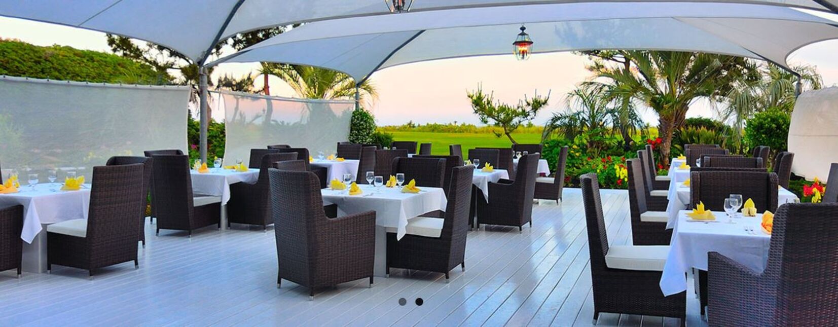 EAST Oceanfront Dining