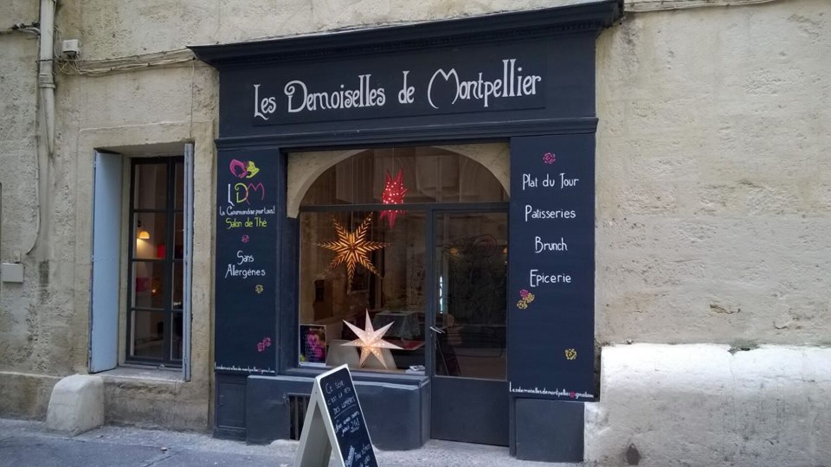 A photo of les Demoiselles de Montpellier
