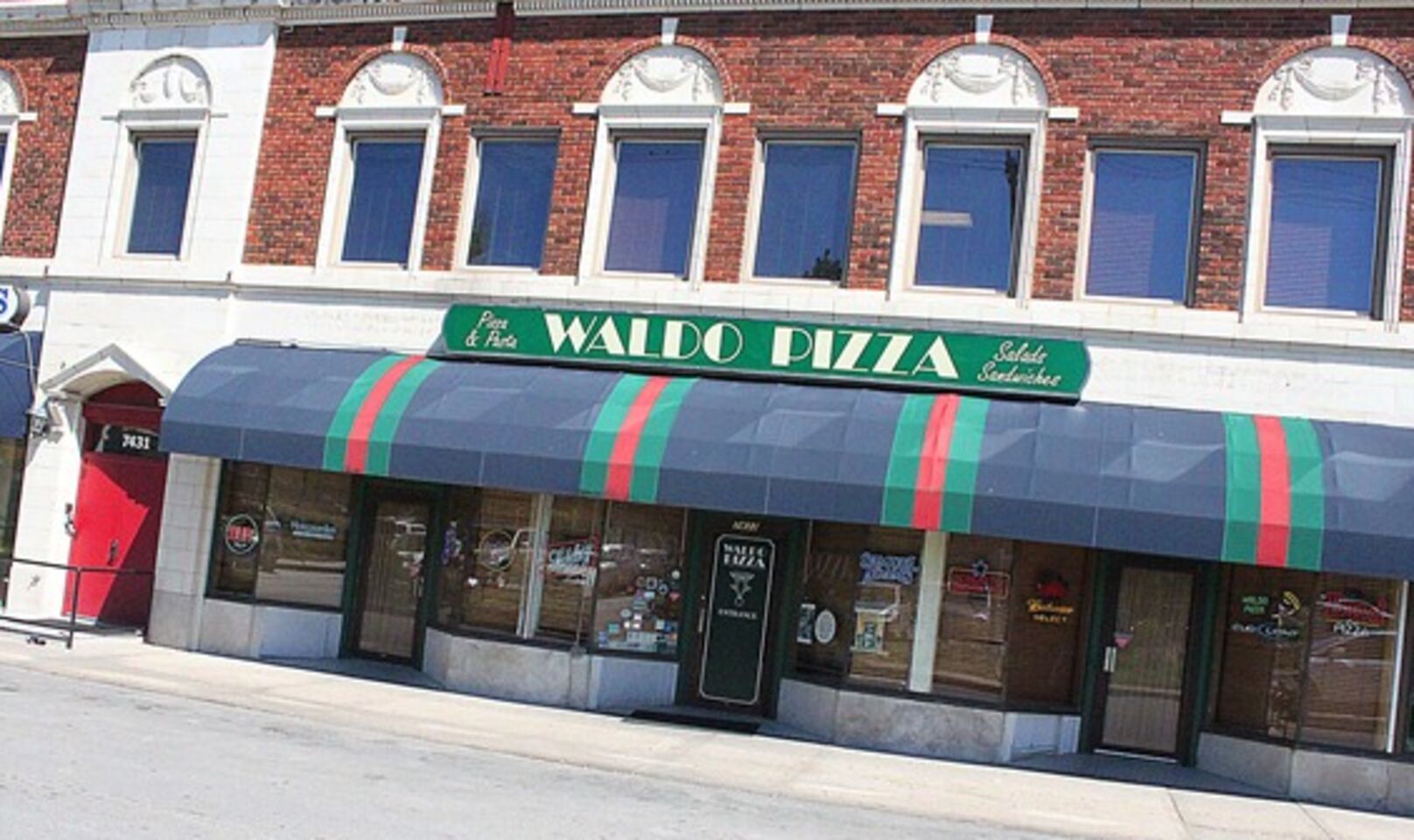 A photo of Waldo Pizza