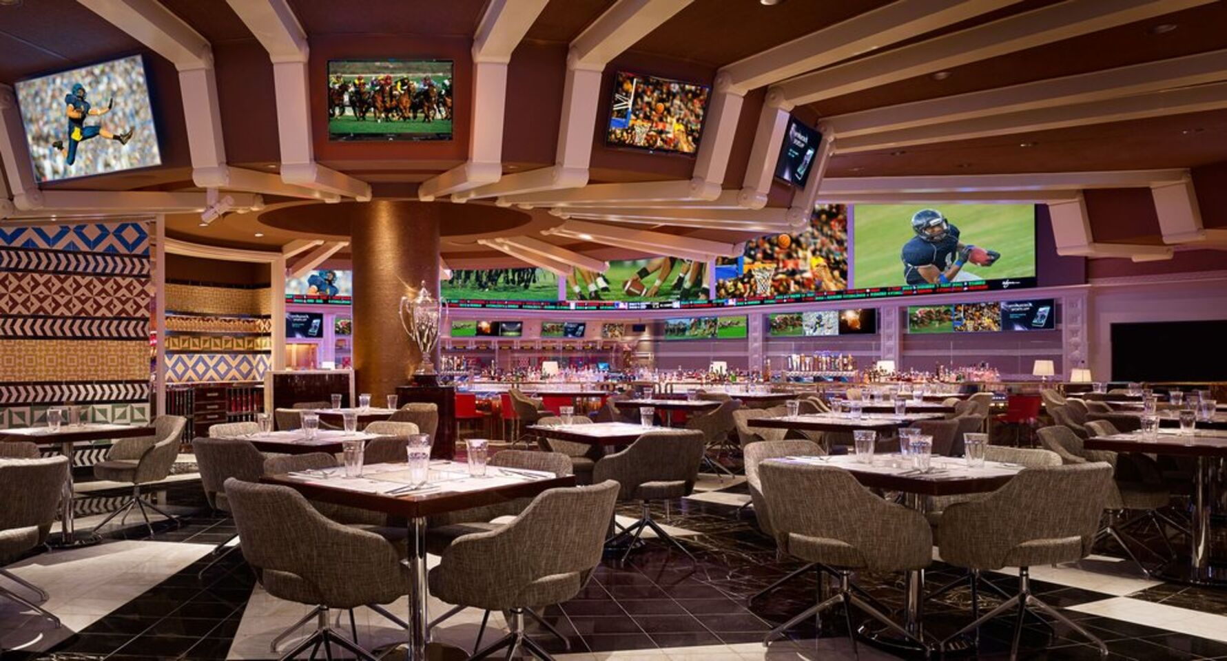 A photo of Charlie's Bar + Grill at Wynn