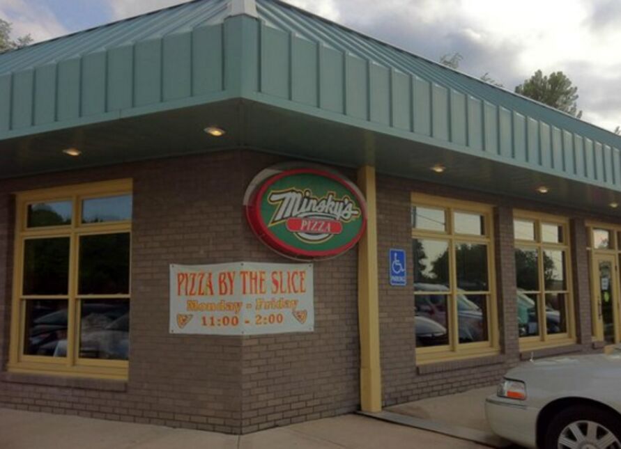 Minsky's Pizza, Barry Road East