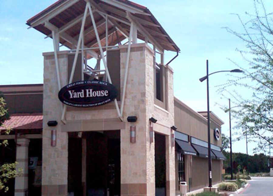 Yard House, The Shops at La Cantera