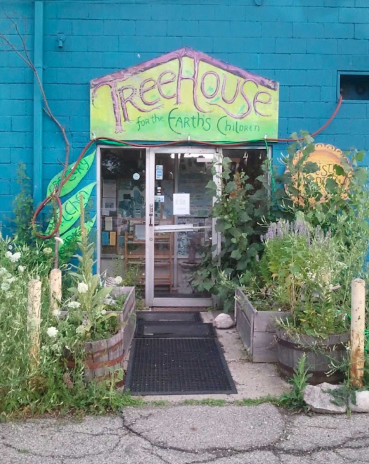 A photo of Treehouse for the Earth's Children