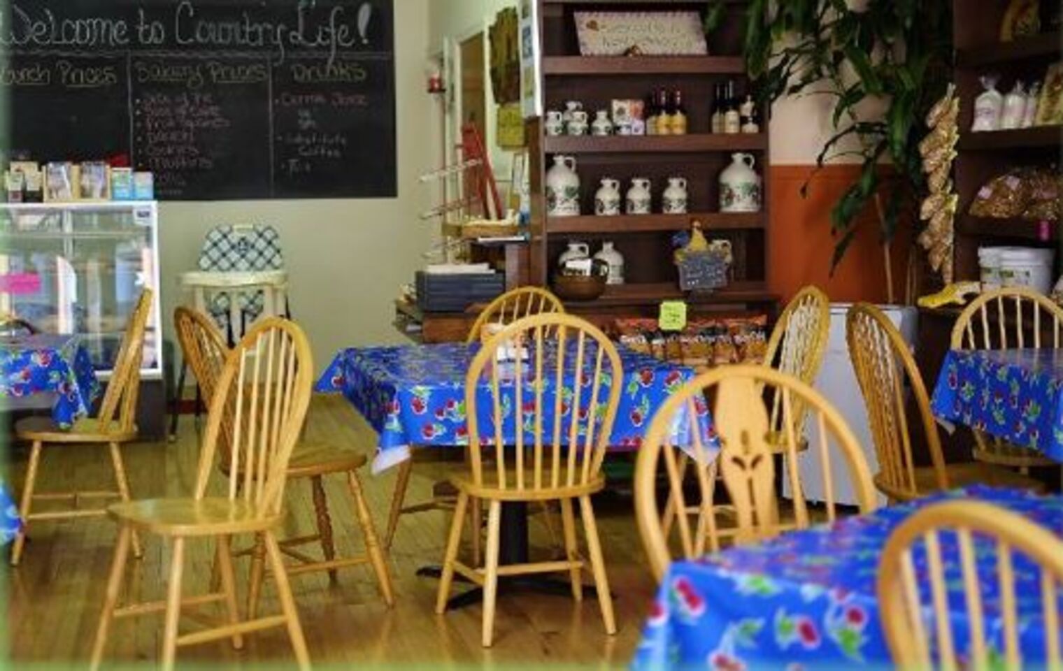 A photo of Country Life Vegetarian Restaurant