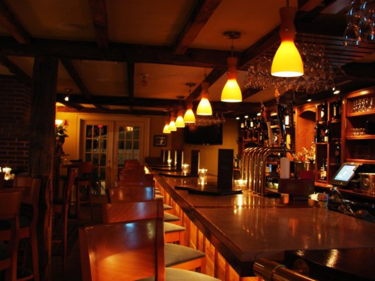 A photo of MT's Local Kitchen & Wine Bar