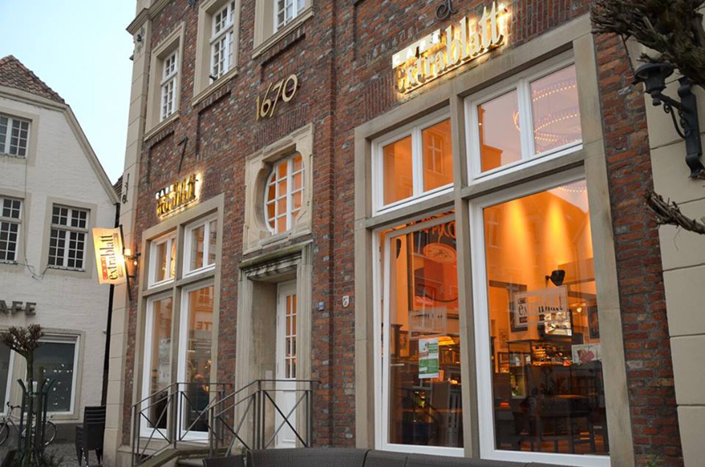 A photo of Cafe Extrablatt, Altenbekener Damm