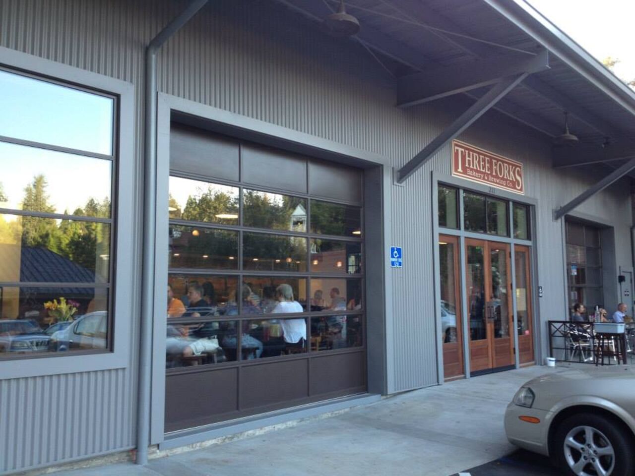 A photo of Three Forks Bakery & Brewing Co.