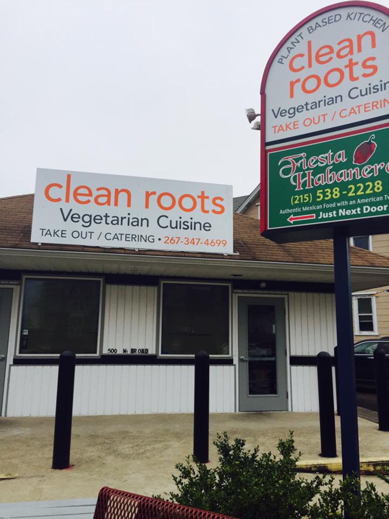 A photo of Clean Roots Vegetarian Cuisine