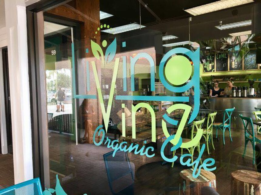 Living Vine Organic Cafe, Royal Palm Square