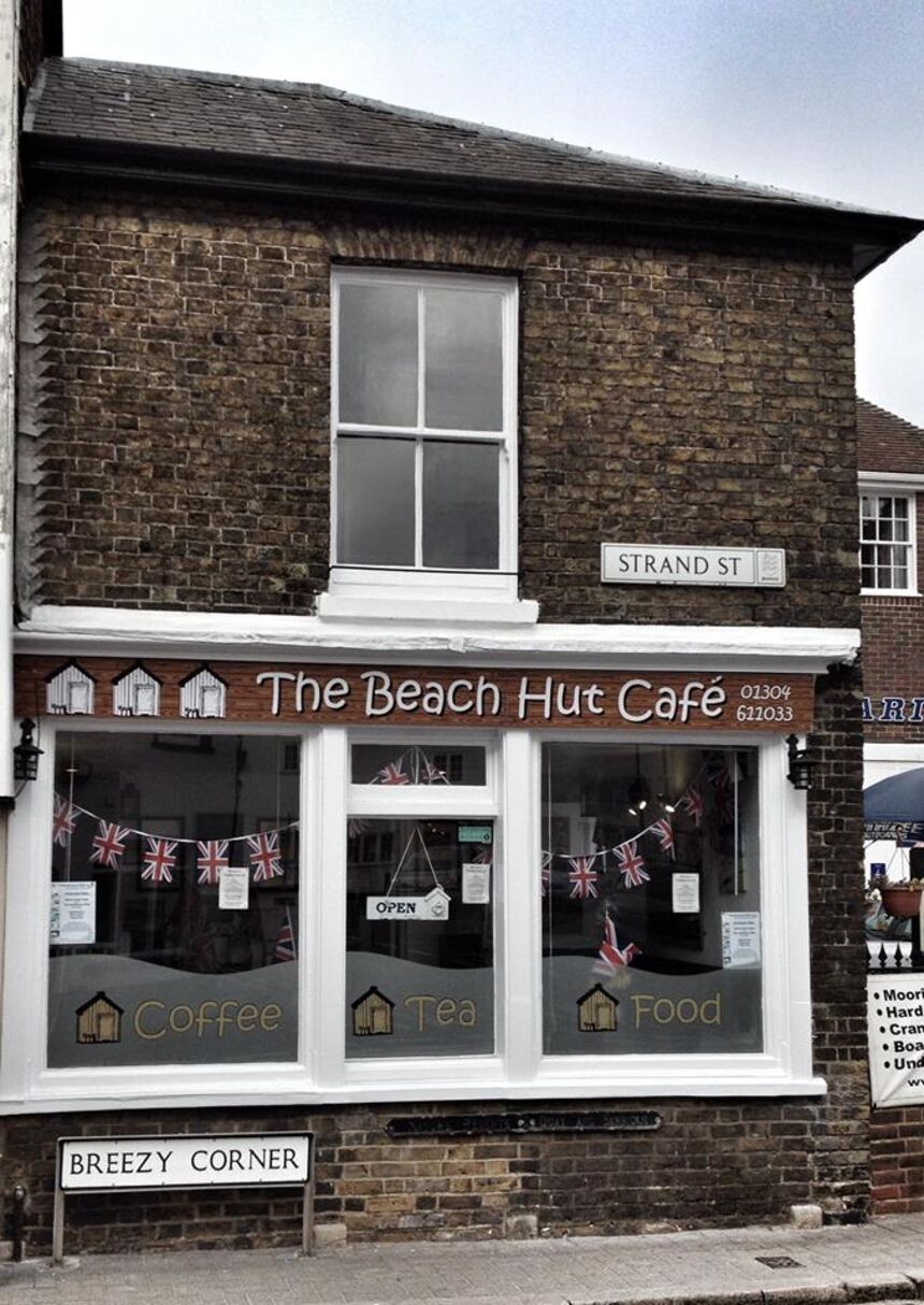 The Beach Hut Café