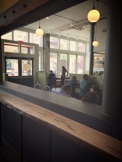 A photo of Harvest Pizzeria, Over-The-Rhine