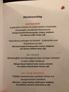 A menu of Farbenfroh