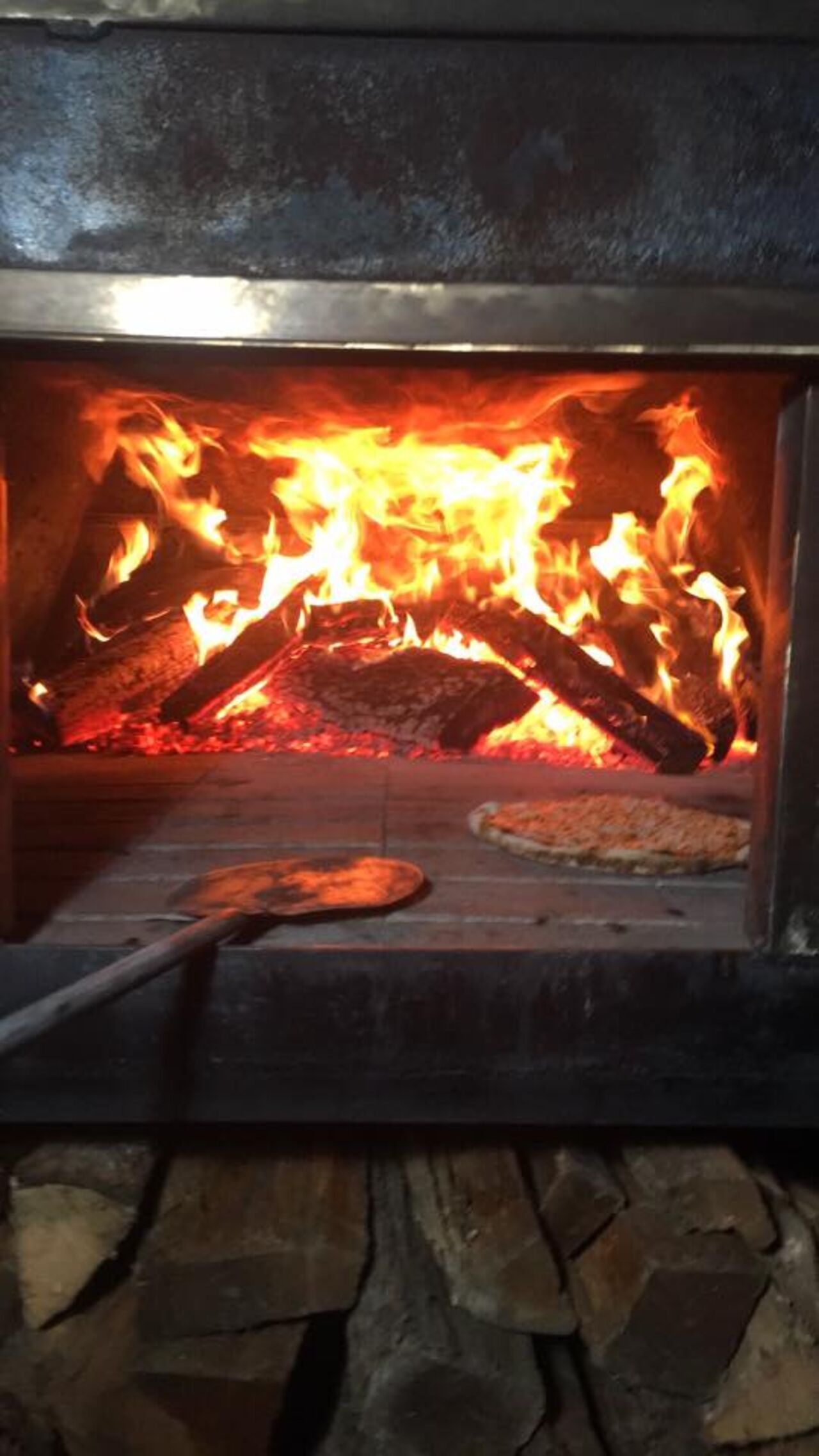 A photo of Russo's Wood Fired Pizza