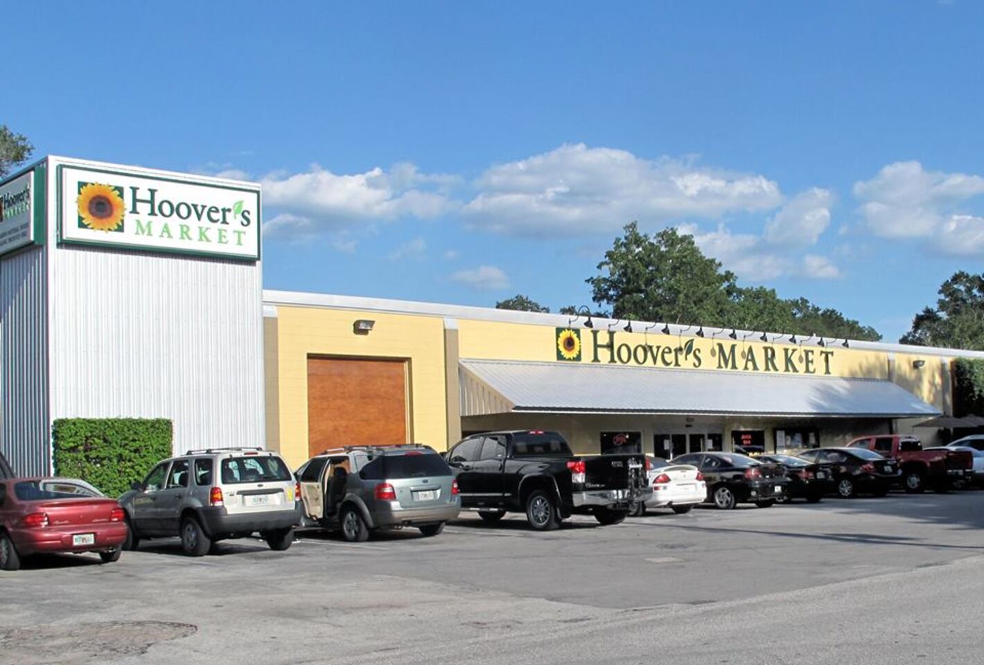 A photo of Sunflower Cafe at Hoover's Market