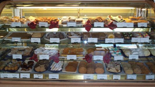 A photo of Selma's Mediterranean Bakery and Deli