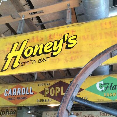 A photo of Honey's Sit 'N Eat, Northern Liberties