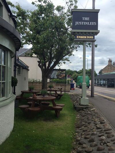 A photo of Justinlees Inn