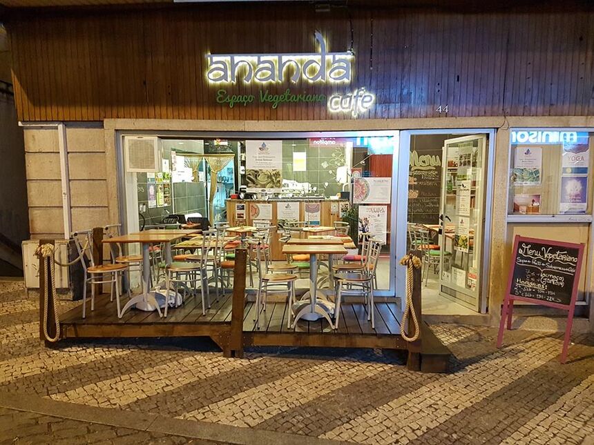 Ananda Café