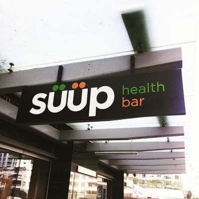 A photo of süüp health bar