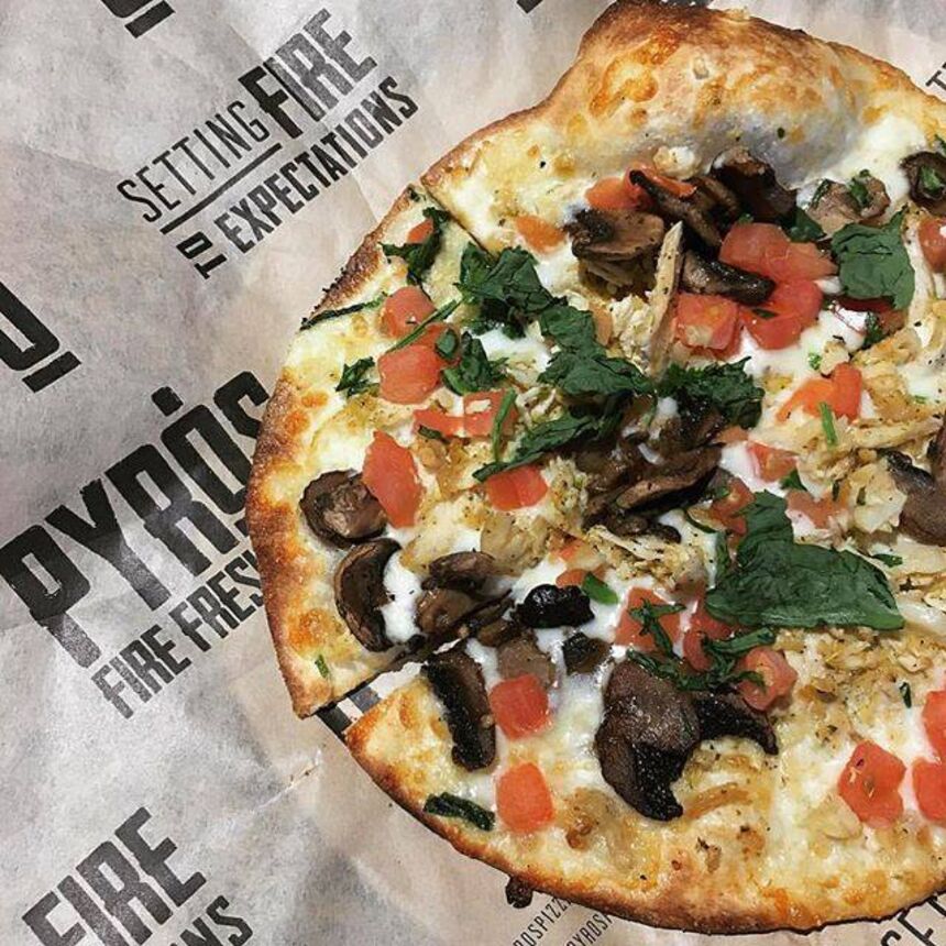 PYRO'S Fire Fresh Pizza, S Houston Levee Road