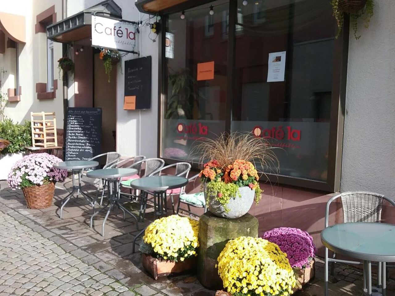 A photo of Café 1a