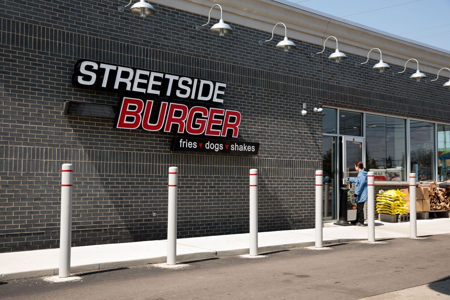 A photo of Streetside Burger