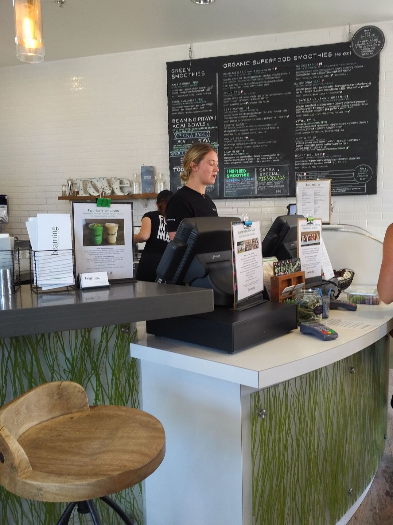 A photo of Beaming Organic Superfood Café, Del Mar