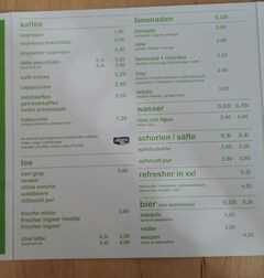A menu of sattgrün, Theaterpassage