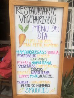 A menu of El Punto Vegetal