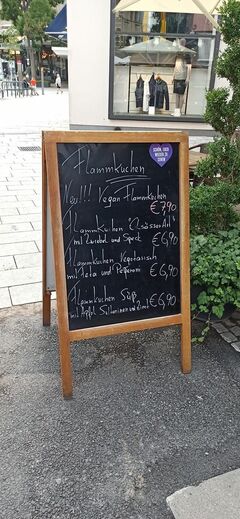 A menu of Arche
