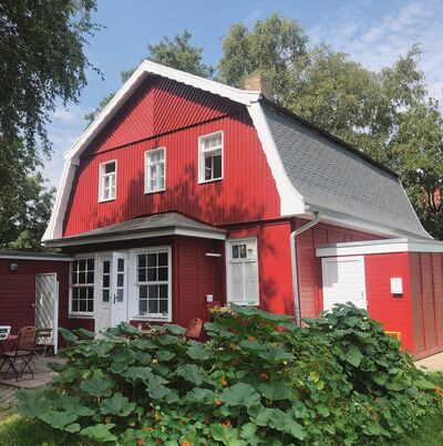 A photo of Das Rote Haus