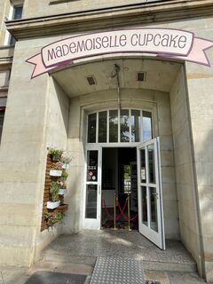 A photo of Mademoiselle Cupcake